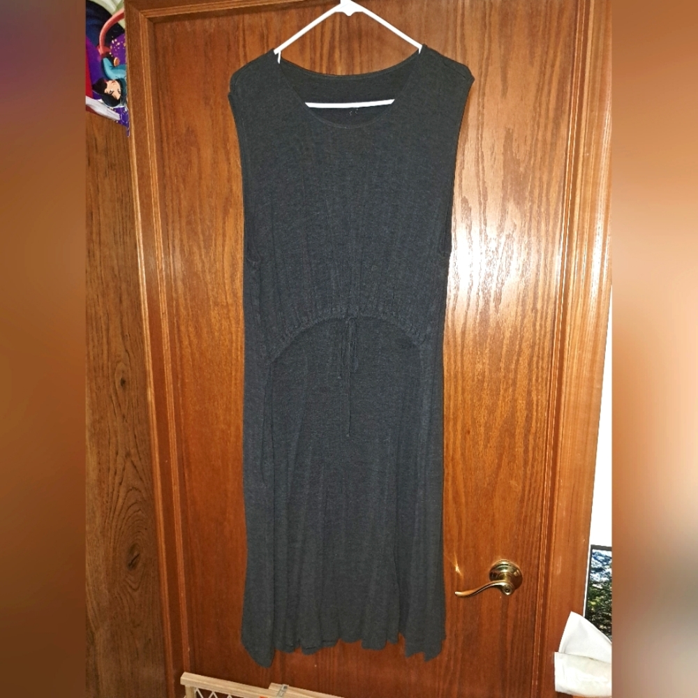 Grey dress